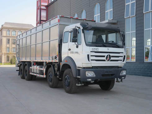 北奔NG80 8X4厢式运输车